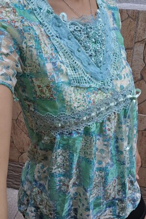 Blusa importada con encaje